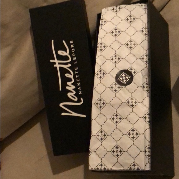 Nanette Nanette  Lepore Poetry Laser cut sandal - Picture 7 of 8